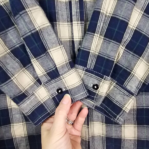 Soft Surroundings Plaid Button Up Shirt XL Velvet Embroidered Navy & Cream - Picture 7 of 11